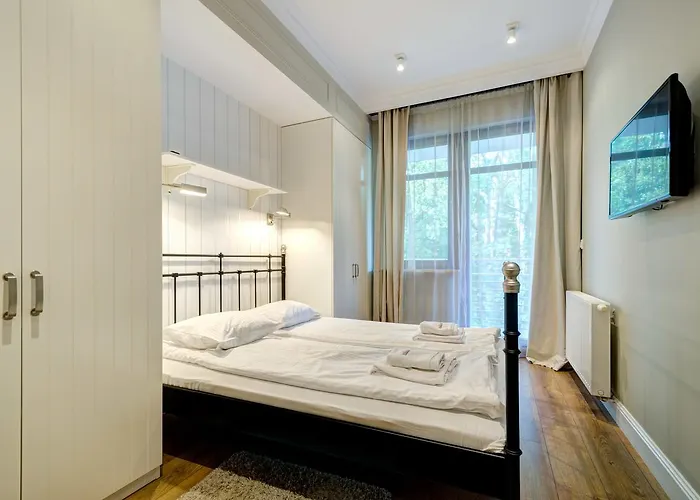 Dom & House - Neptun Park Premium