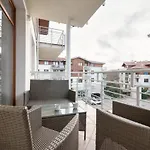 Dom & House - Neptun Park Premium Appartamento *